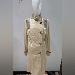 Stylish Women's Trench Coat in Cream and Gray